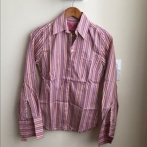 Charles Tyrwhitt Women’s shirt in US4/UK6.